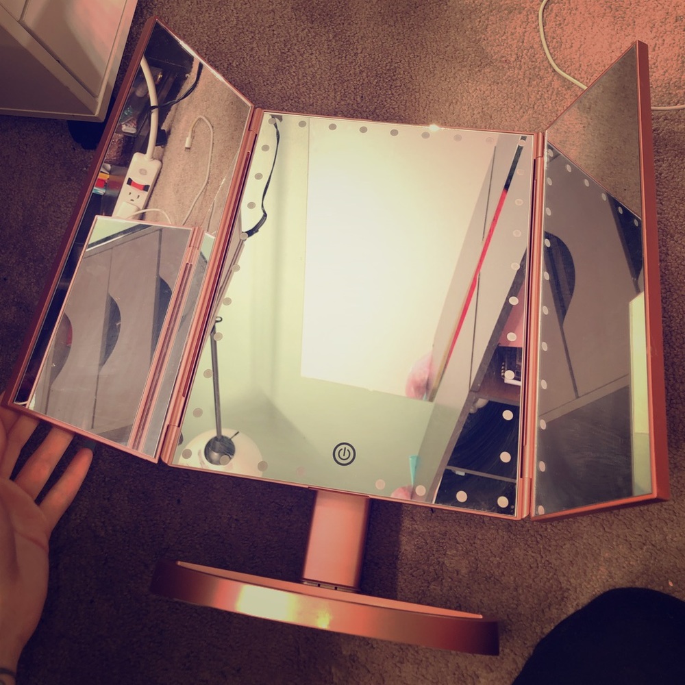 Impressions vanity light up mirror Rose gold